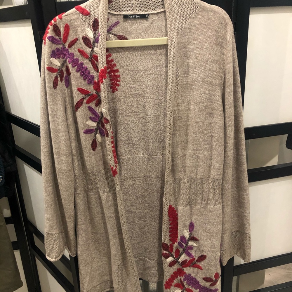 Unique Nie and Zoe open front sweater XL